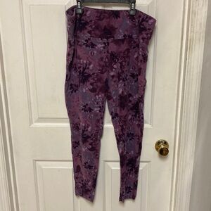 Floral Purple capri style Leggings